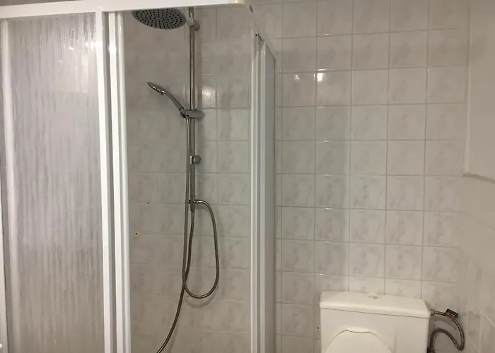 民宿 格斯尼格拉夫旅馆